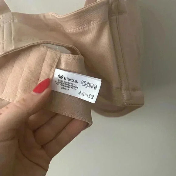 NWOT Wacoal Red Carpet Strapless Underwire Bra 42D - Picture 4 of 4